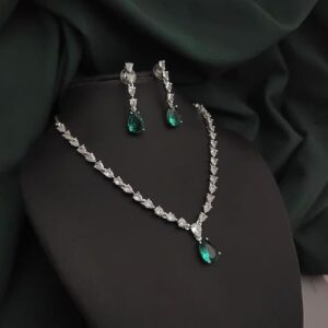 Royal Emerald Sparkle Necklace, Premium Jewellery Set, Wedding Party Jewellery, Statement Piece (Green)