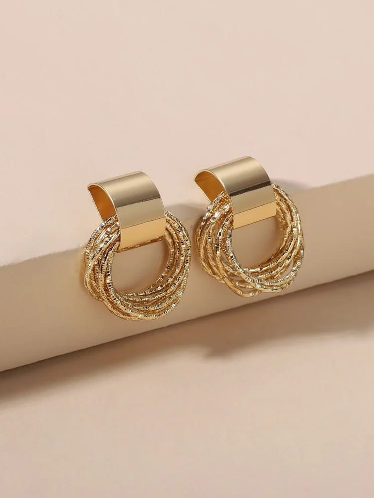 Luxe Layered Earrings Statement Earrings, Rectangular Top with Circular Woven Design, Lightweight Luxury Jewellery (gold) - Image 4