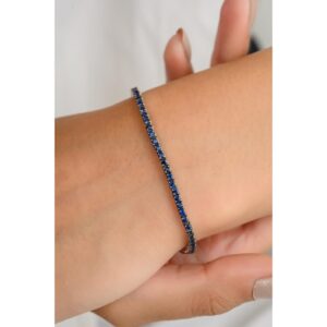 AD Crystal Bracelet with Blue Stones, Delicate Design, Fashion Accessory for Women