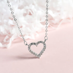 Crystal Heart Pendant Necklace, Shimmering Rhinestone Design, Romantic Fashion Jewellery