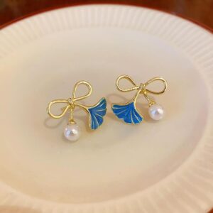 Seashell Serenity Earrings For Women, Gold Coastal Design (Blue)